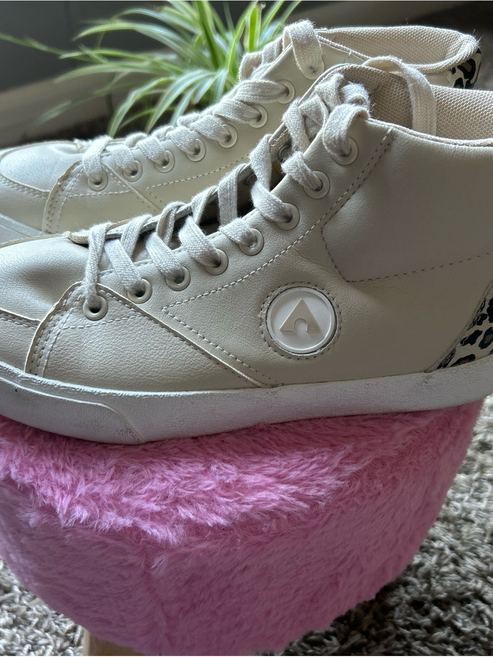 Airwalk Classics Axle Mid Beige Leopard High Top Sneakers